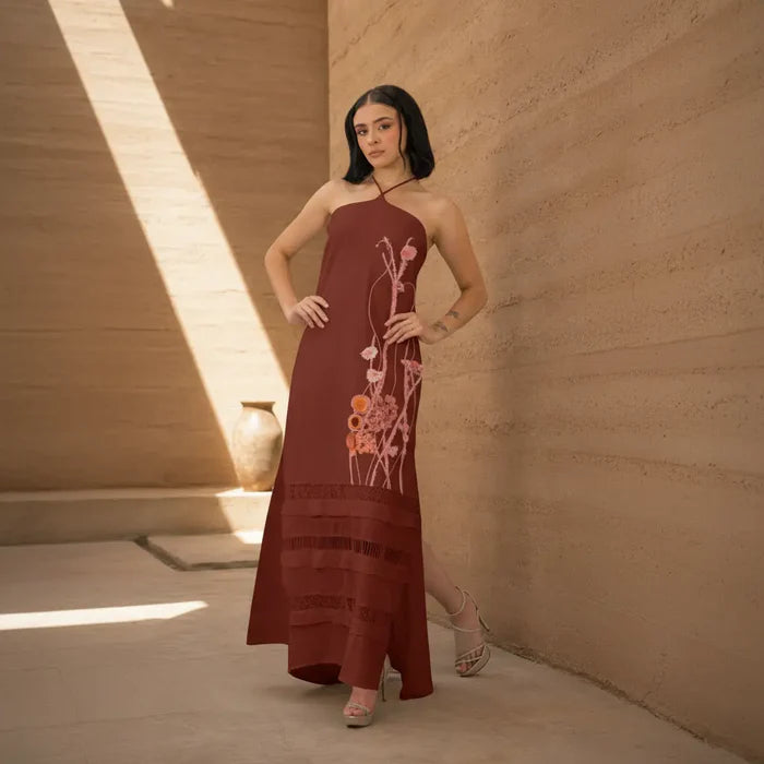Amanecer Ancestral" – Maxi Vestido con Detalles de Puntadas y Pintado Manual